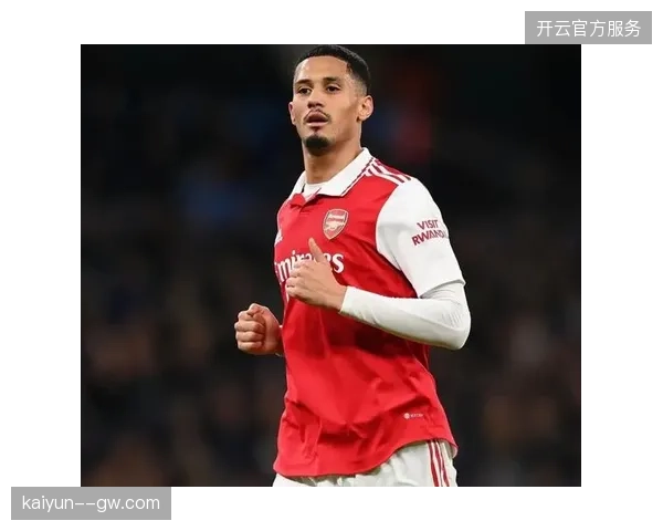 阿森纳凭借联盟最佳防守加冕冠军，萨利巴与赖斯成中轴
